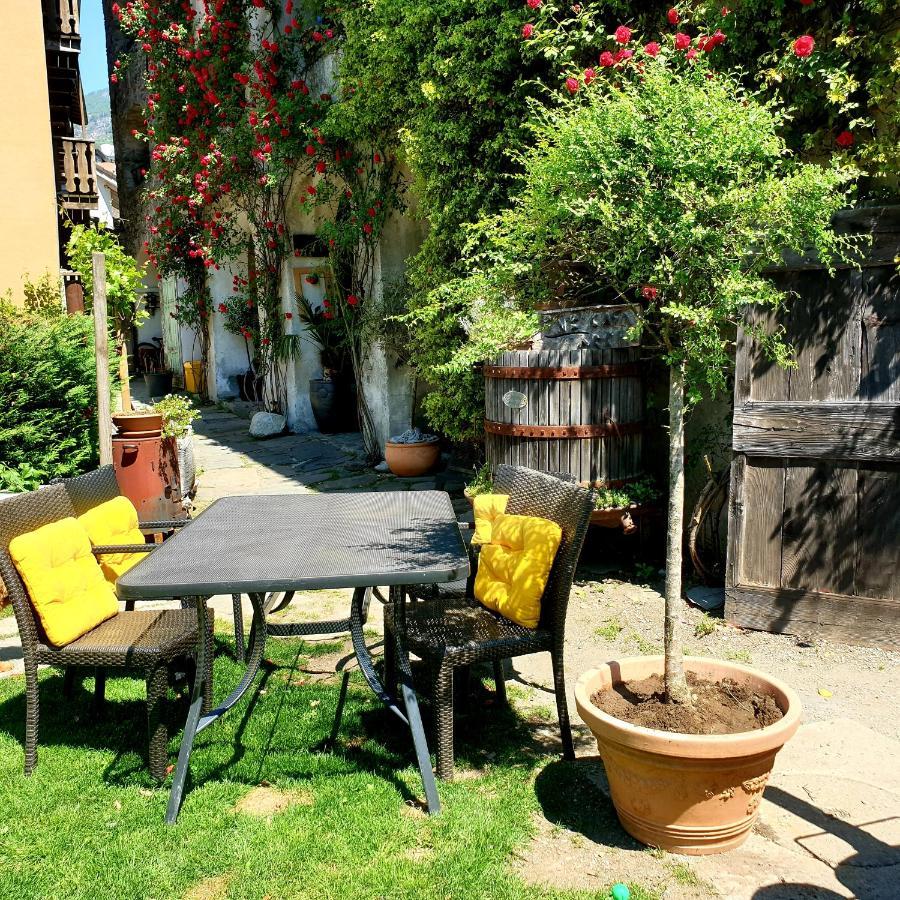 Affittacamere Casa Archi Losone Exterior foto