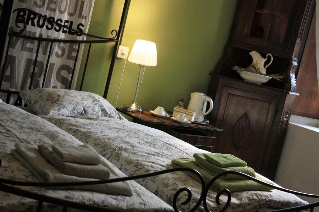 Affittacamere Casa Archi Losone Habitación foto