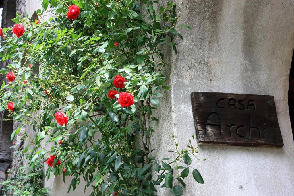 Affittacamere Casa Archi Losone Exterior foto