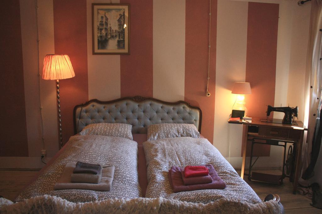 Affittacamere Casa Archi Losone Exterior foto